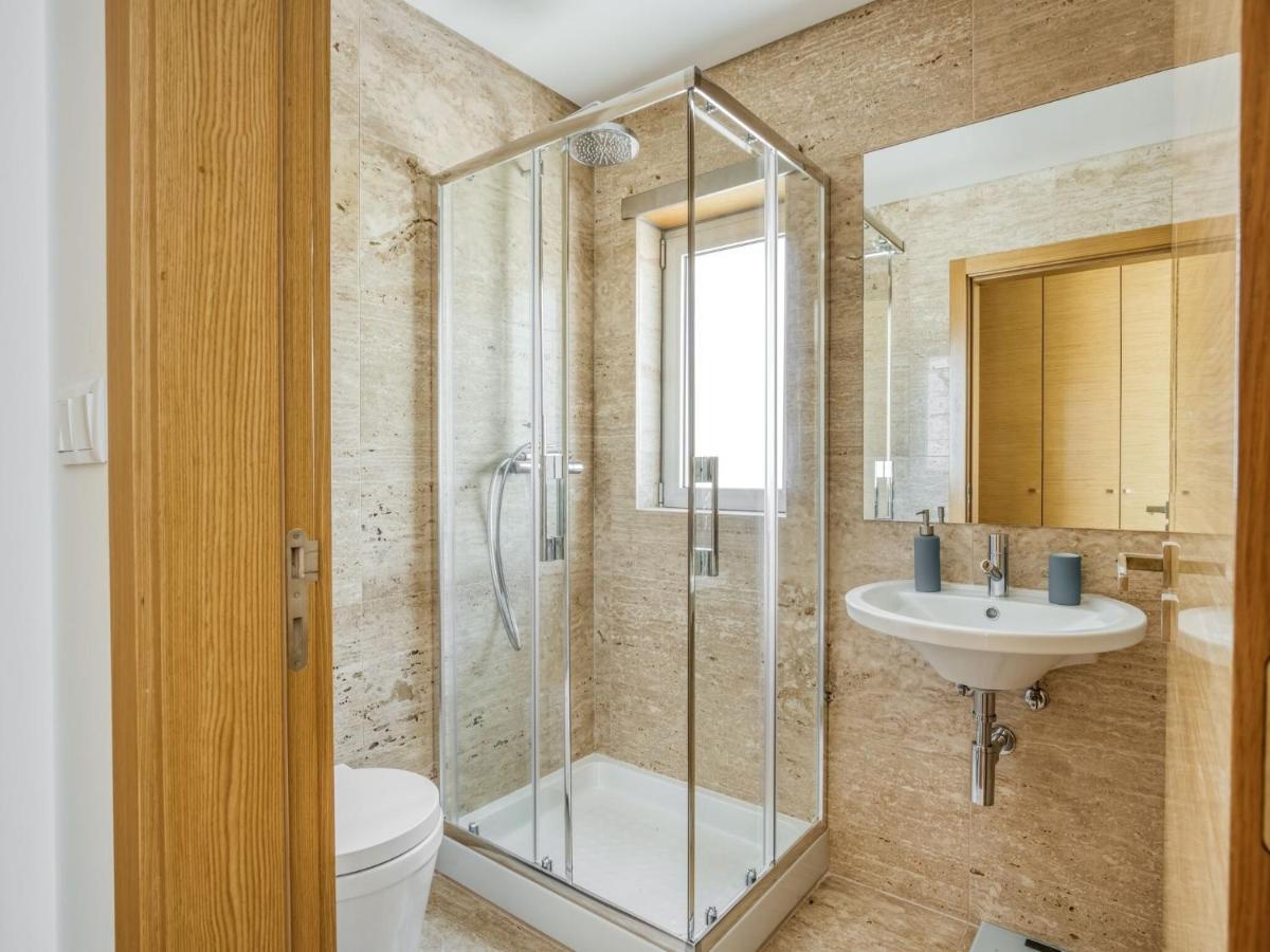 Modern In Salir Do Porto With Swimming Pool *