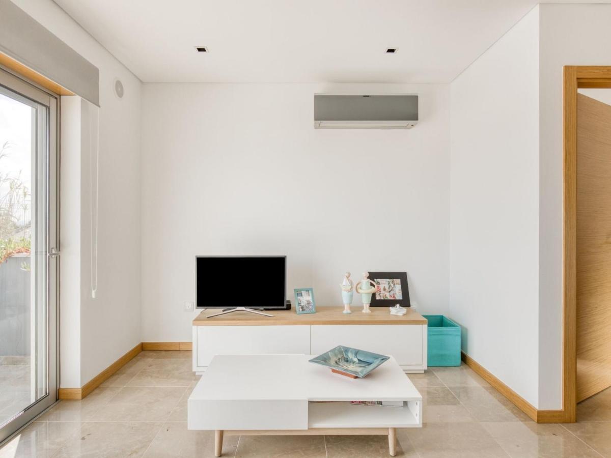 Modern In Salir Do Porto With Swimming Pool Hébergement de vacances